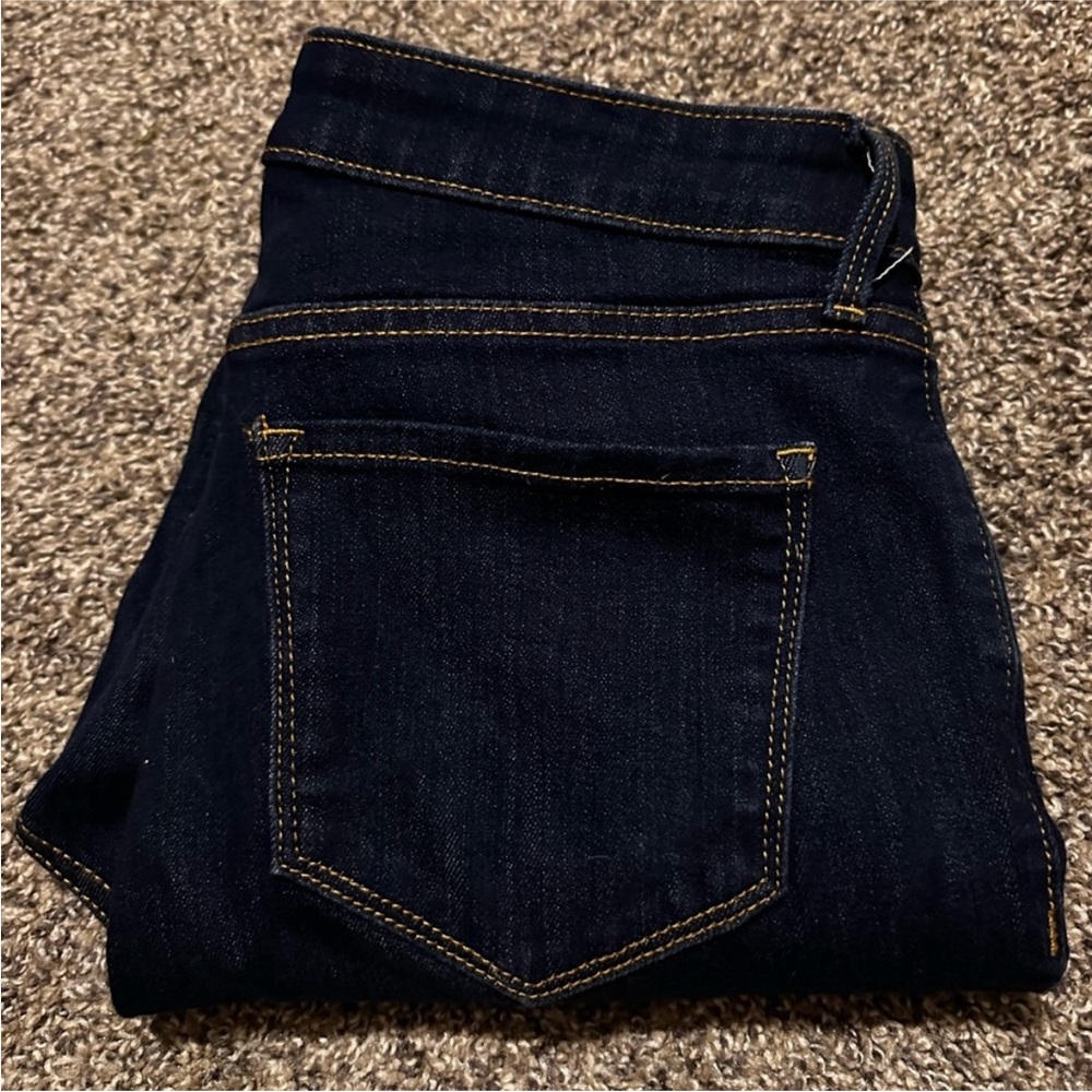Size 10 Tall Old Navy High Rise Super Skinny
